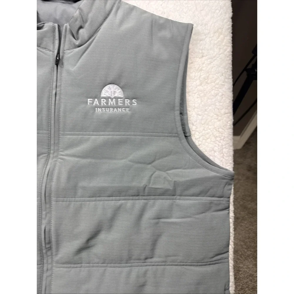 Travis Mathew Cold Bay Vest Quilted Men XL Shade Gray NWT Farmers Insurance Logo